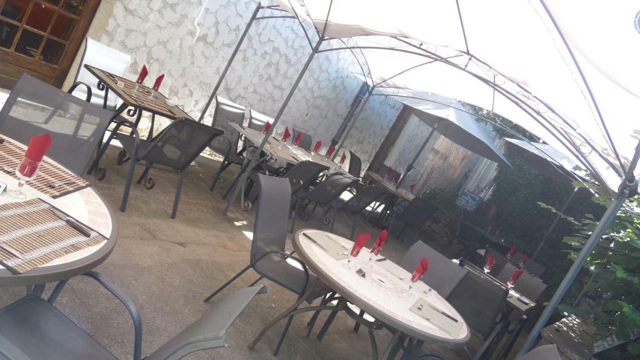 La Vieille Ferme Hotel Les Ancizes-Comps Bagian luar foto