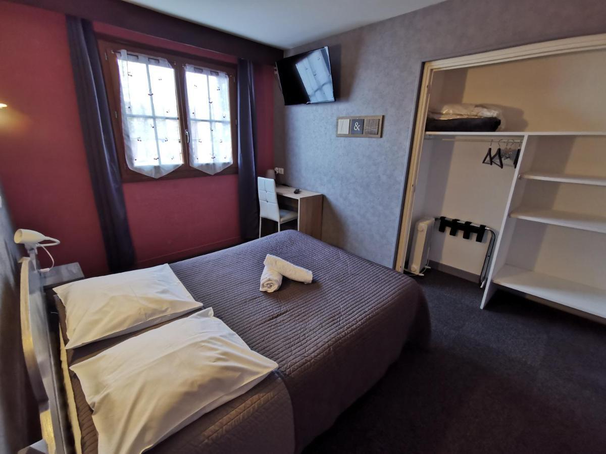 La Vieille Ferme Hotel Les Ancizes-Comps Bagian luar foto