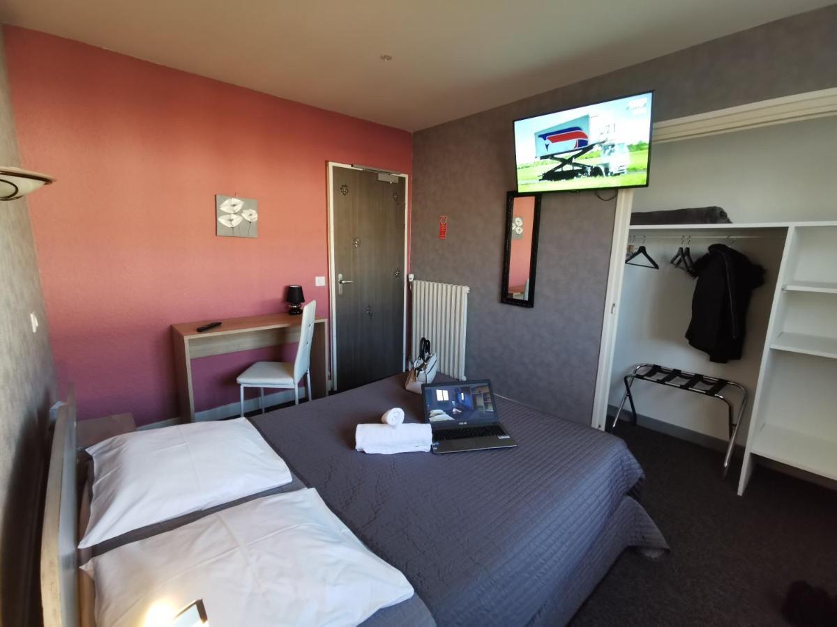 La Vieille Ferme Hotel Les Ancizes-Comps Bagian luar foto